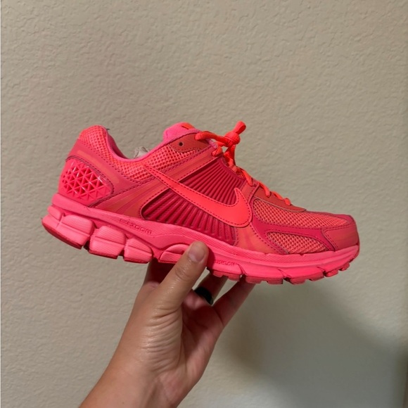 Nike Other - Nike Vomero 5 hot punch